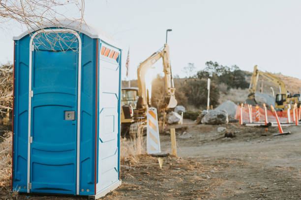 Best Portable toilet rental cost  in Fall River, WI